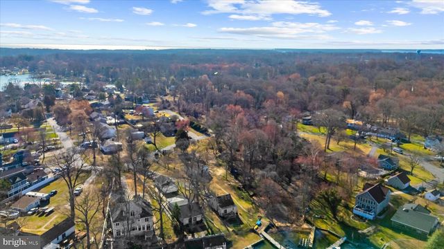 8108 FOREST GLEN DR, Pasadena, MD 21122