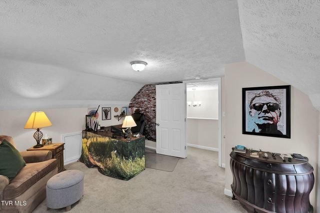 222 Douglas Drive, Damascus, VA 24236