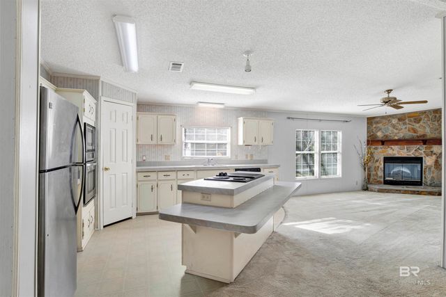 1216 Ridgewood Drive, Lillian, AL 36549