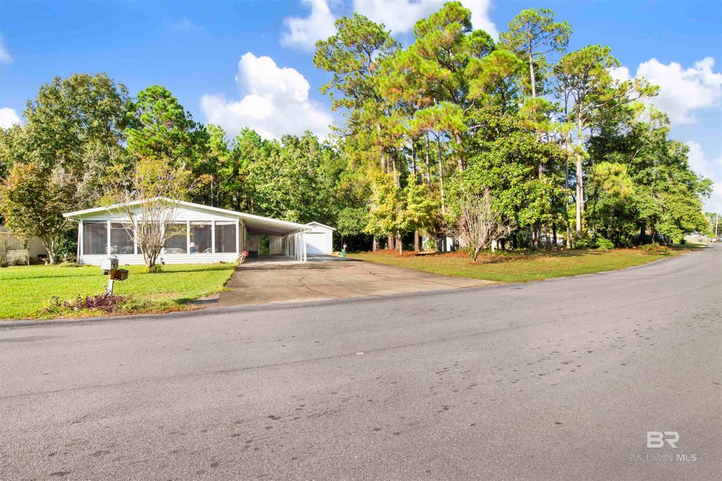 1216 Ridgewood Drive, Lillian, AL 36549