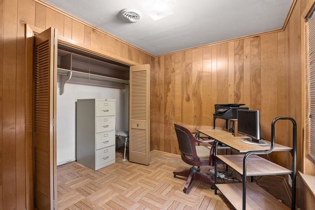 601 Overhill Dr, Kerrville, TX 78028