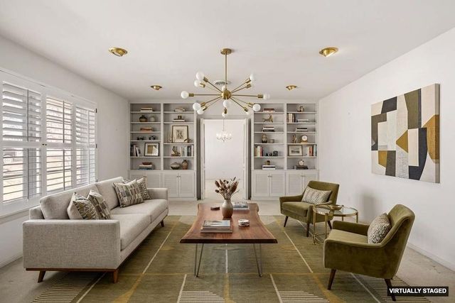 601 Overhill Dr, Kerrville, TX 78028