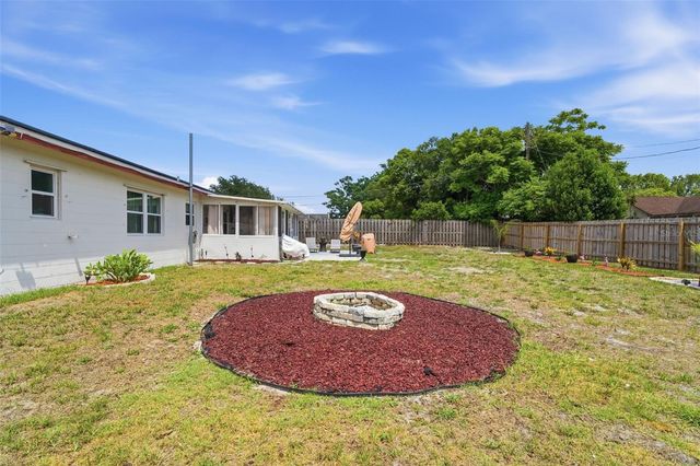729 FRUITLAND DRIVE, Deltona, FL 32725