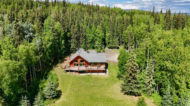 2751 TRIPLEHORN LANE, Fairbanks, AK 99712
