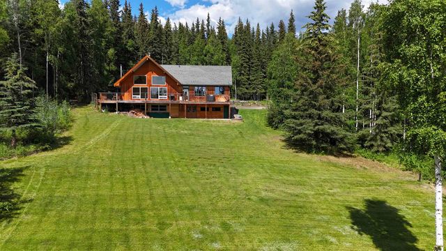 2751 TRIPLEHORN LANE, Fairbanks, AK 99712