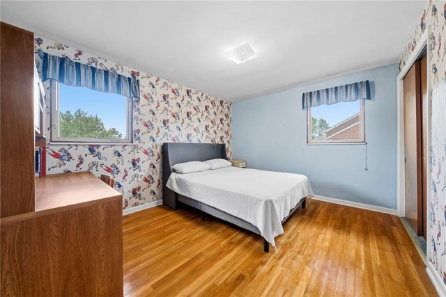 505 Oxford Blvd, Mt Lebanon, PA 15243