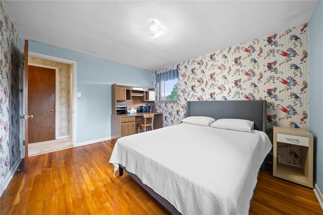 505 Oxford Blvd, Mt Lebanon, PA 15243