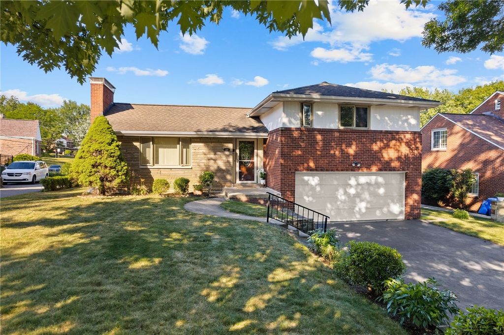 505 Oxford Blvd, Mt Lebanon, PA 15243