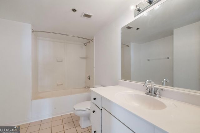 2870 Pharr Court South NW 2105, Atlanta, GA 30305