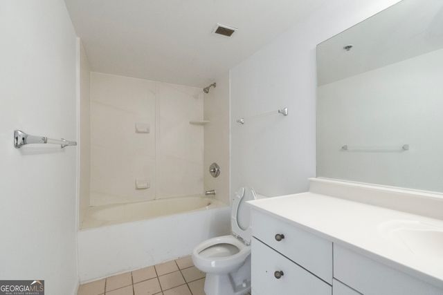 2870 Pharr Court South NW 2105, Atlanta, GA 30305
