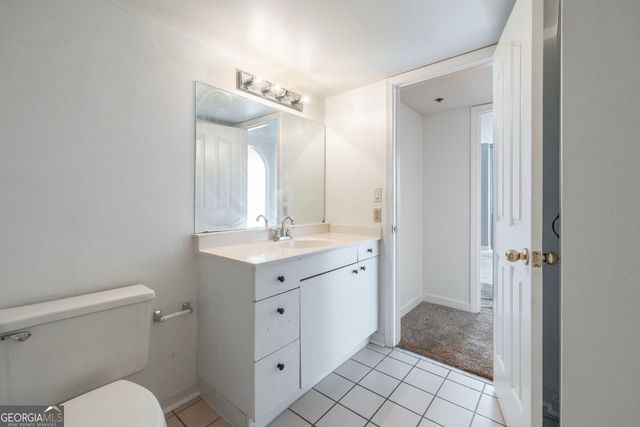 2870 Pharr Court South NW 2105, Atlanta, GA 30305