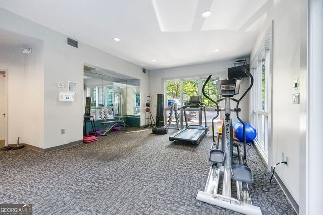 2870 Pharr Court South NW 2105, Atlanta, GA 30305