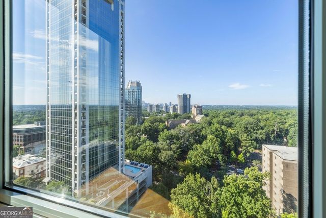 2870 Pharr Court South NW 2105, Atlanta, GA 30305