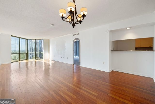 2870 Pharr Court South NW 2105, Atlanta, GA 30305