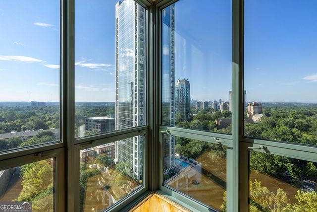 2870 Pharr Court South NW 2105, Atlanta, GA 30305