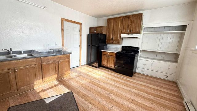 110 WATERFORD Street, Edinboro, PA 16412