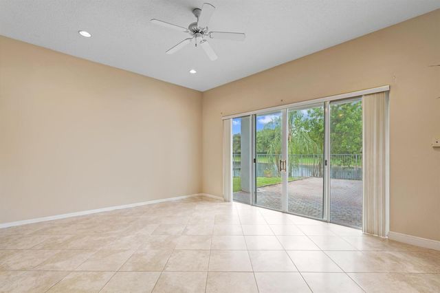 12800 Yardley Drive, Boca Raton, FL 33428