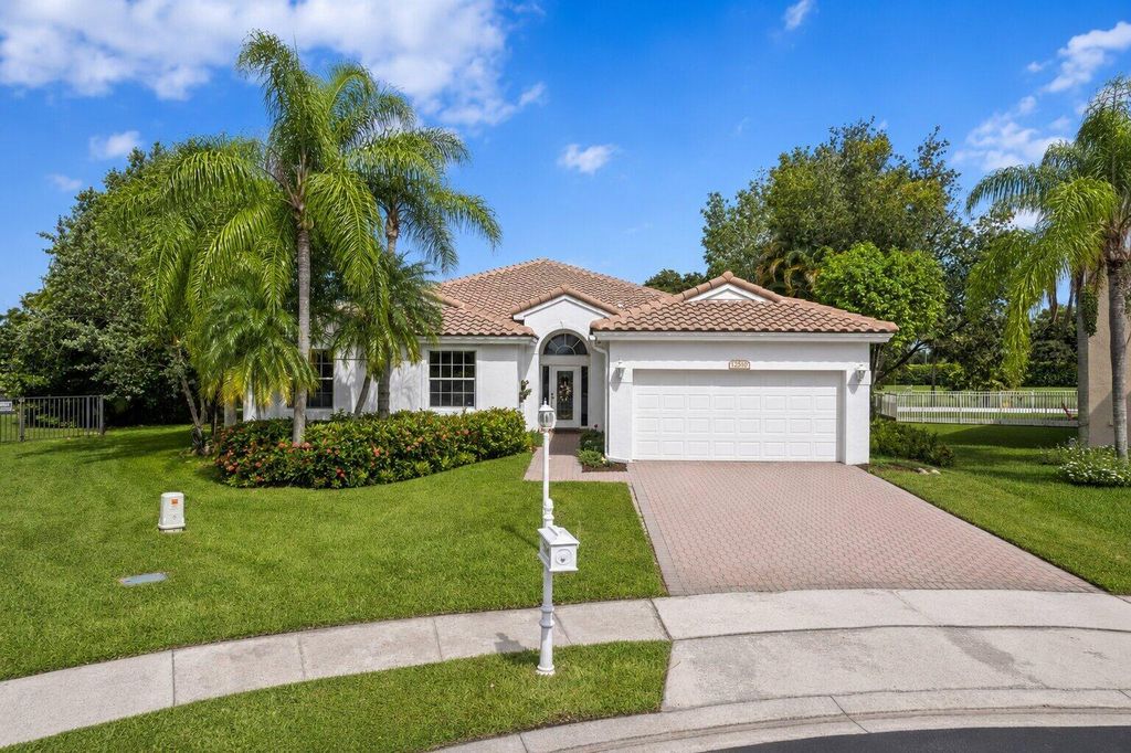 12800 Yardley Drive, Boca Raton, FL 33428