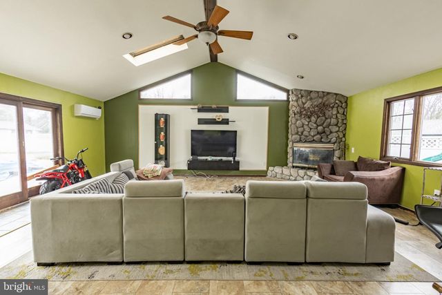 46 TWILIGHT LN, Willingboro, NJ 08046