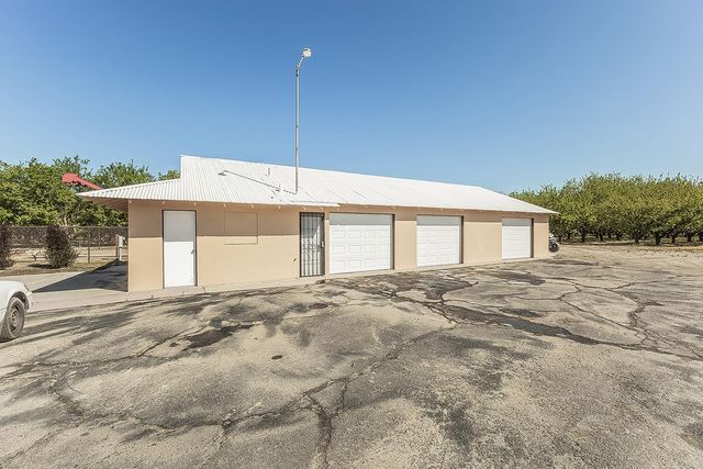 5290 N Bishop Avenue, Fresno, CA 93723