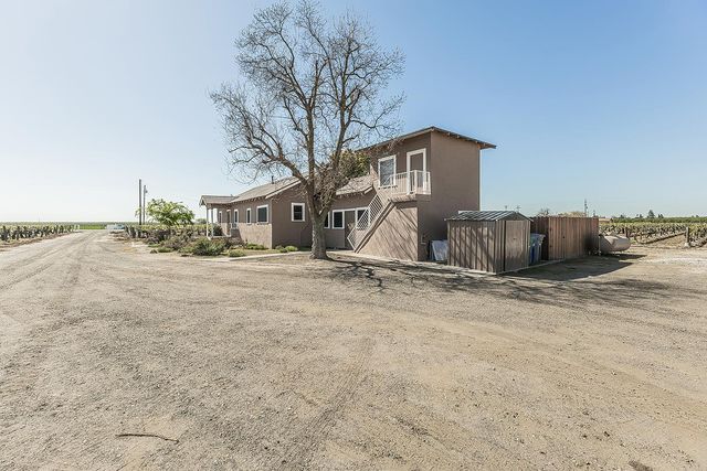 5290 N Bishop Avenue, Fresno, CA 93723