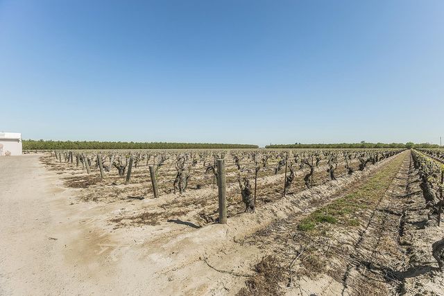 5290 N Bishop Avenue, Fresno, CA 93723