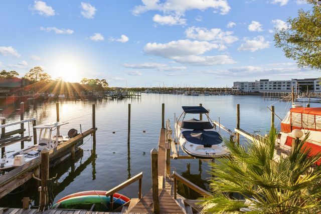 659 Davis Road, League City, TX 77573