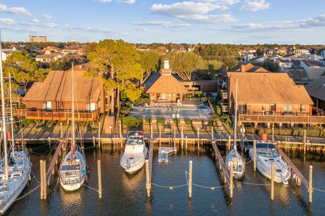 659 Davis Road, League City, TX 77573