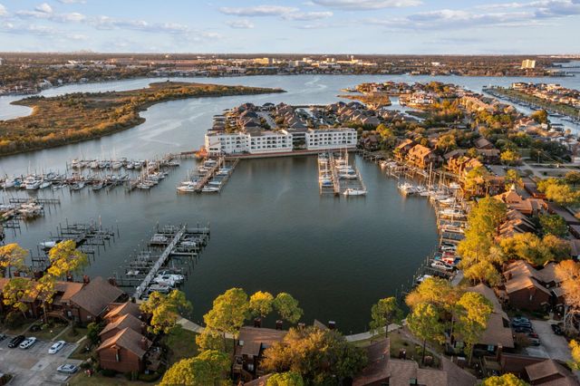 659 Davis Road, League City, TX 77573