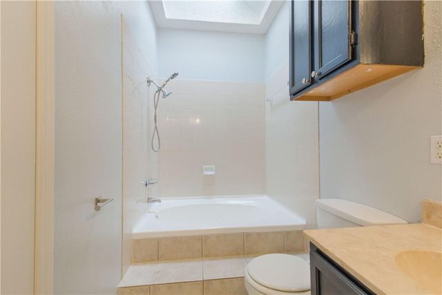 504 Purple Sage DR, Round Rock, TX 78681