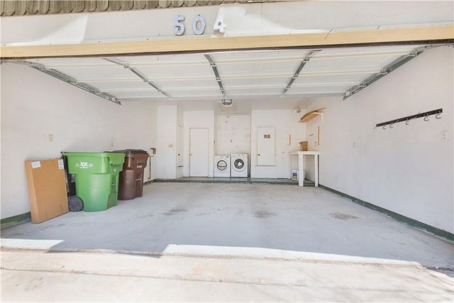 504 Purple Sage DR, Round Rock, TX 78681