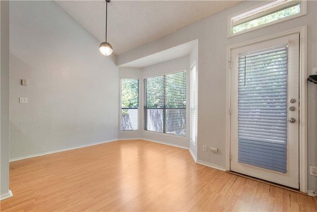 504 Purple Sage DR, Round Rock, TX 78681