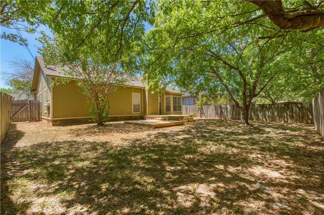 504 Purple Sage DR, Round Rock, TX 78681