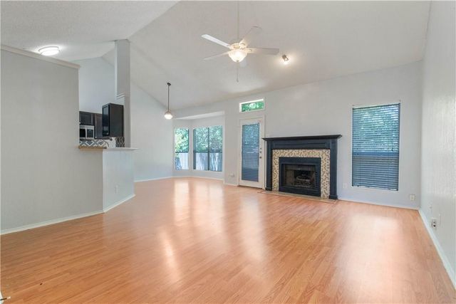 504 Purple Sage DR, Round Rock, TX 78681