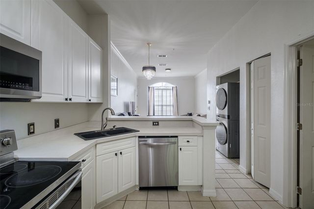 141 RESERVE CIRCLE 113, Oviedo, FL 32765