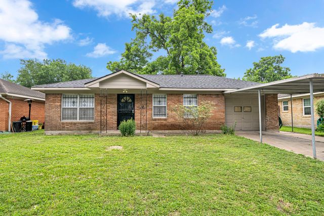 3032 Briarwick Lane, Houston, TX 77093