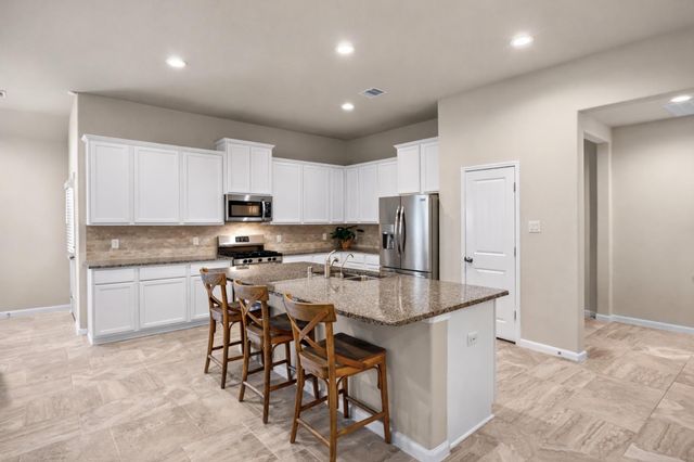 519 Yellow Bullhead Court, Rosenberg, TX 77469