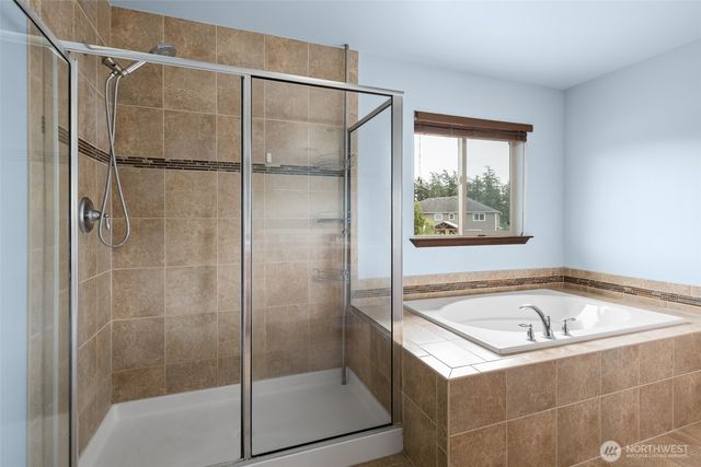 1033 Lyle Ridge Circle, Oak Harbor, WA 98277