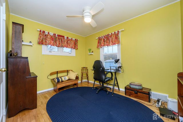 35 Brown Drive, Hamilton, NJ 08690