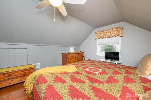 35 Brown Drive, Hamilton, NJ 08690