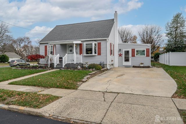 35 Brown Drive, Hamilton, NJ 08690