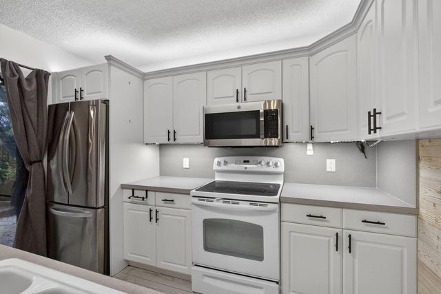 168 Heritage Way, West Palm Beach, FL 33407