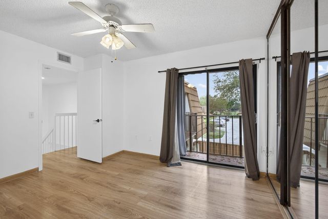 168 Heritage Way, West Palm Beach, FL 33407