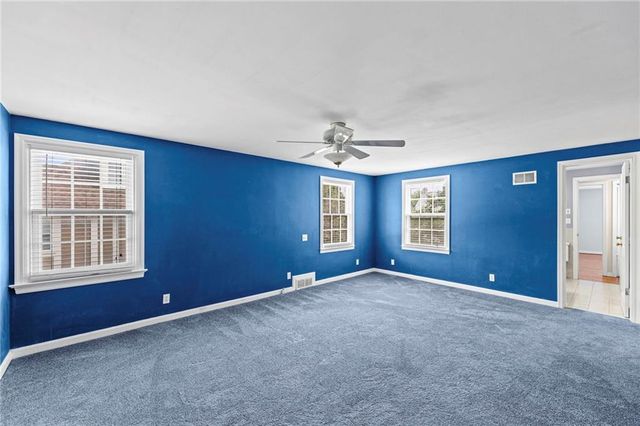 437 W 66th Terrace, Kansas City, MO 64113