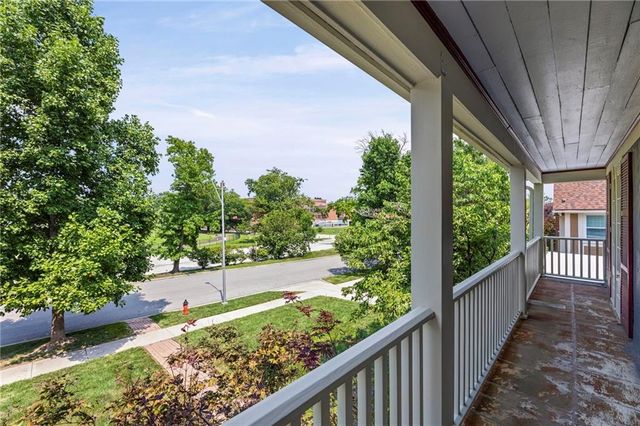 437 W 66th Terrace, Kansas City, MO 64113
