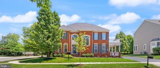 19098 PEACEFUL STREAM DR, Leesburg, VA 20176
