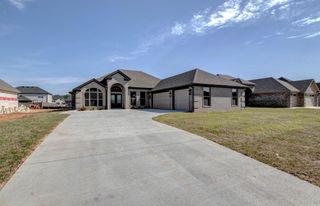 121 Natural Trail, Maumelle, AR 72113