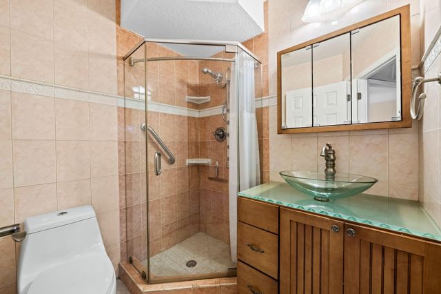 5151 W Oakland Park Boulevard 309, Lauderdale Lakes, FL 33313