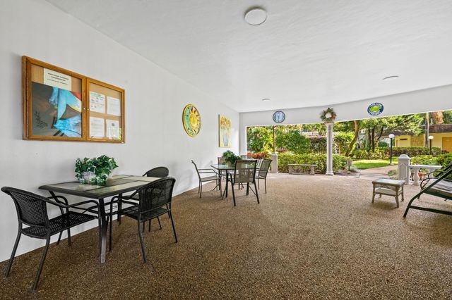 5151 W Oakland Park Boulevard 309, Lauderdale Lakes, FL 33313