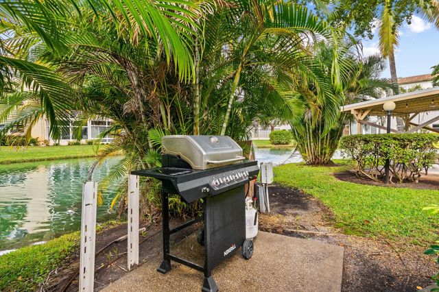 5151 W Oakland Park Boulevard 309, Lauderdale Lakes, FL 33313
